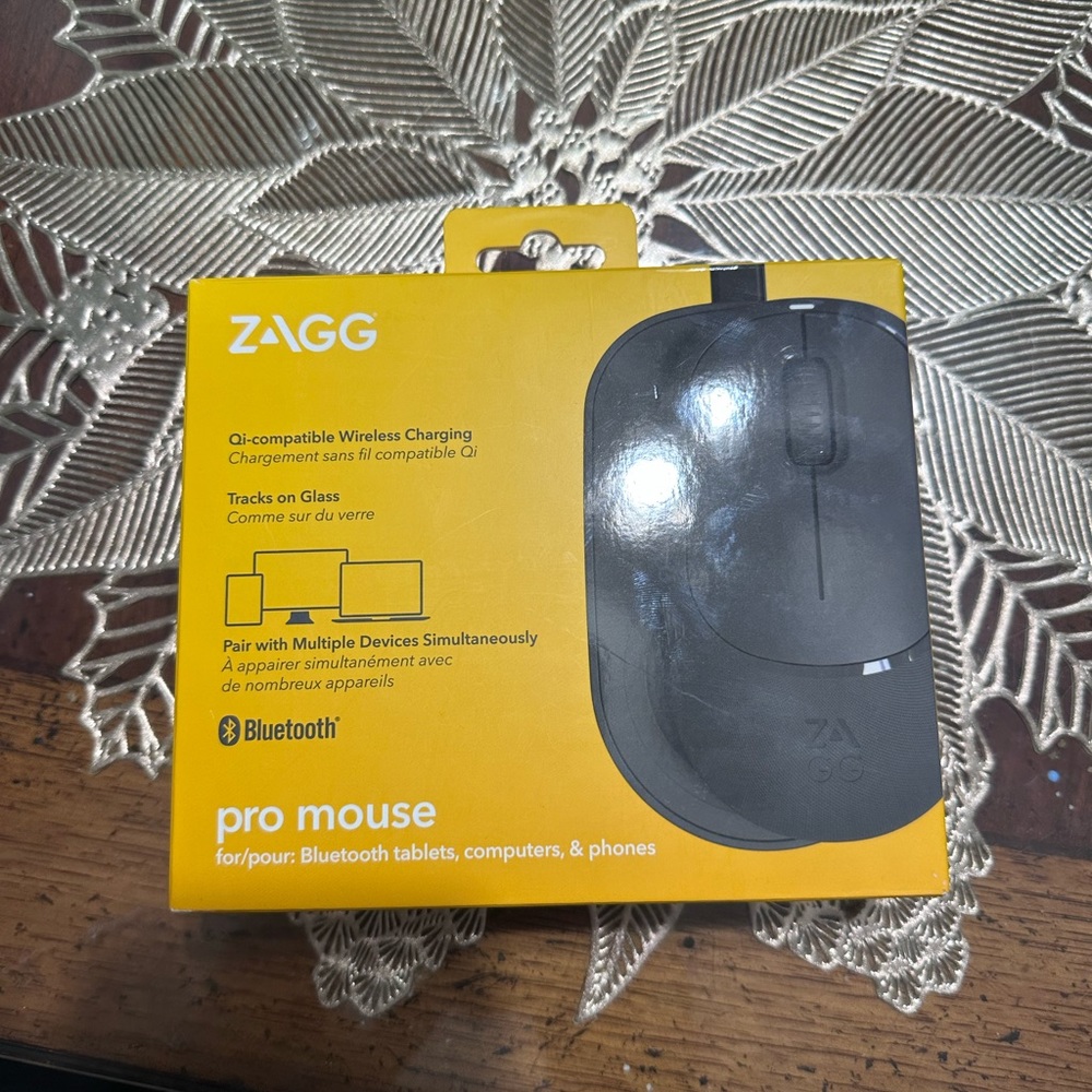 Wireless mouse tablet and computer